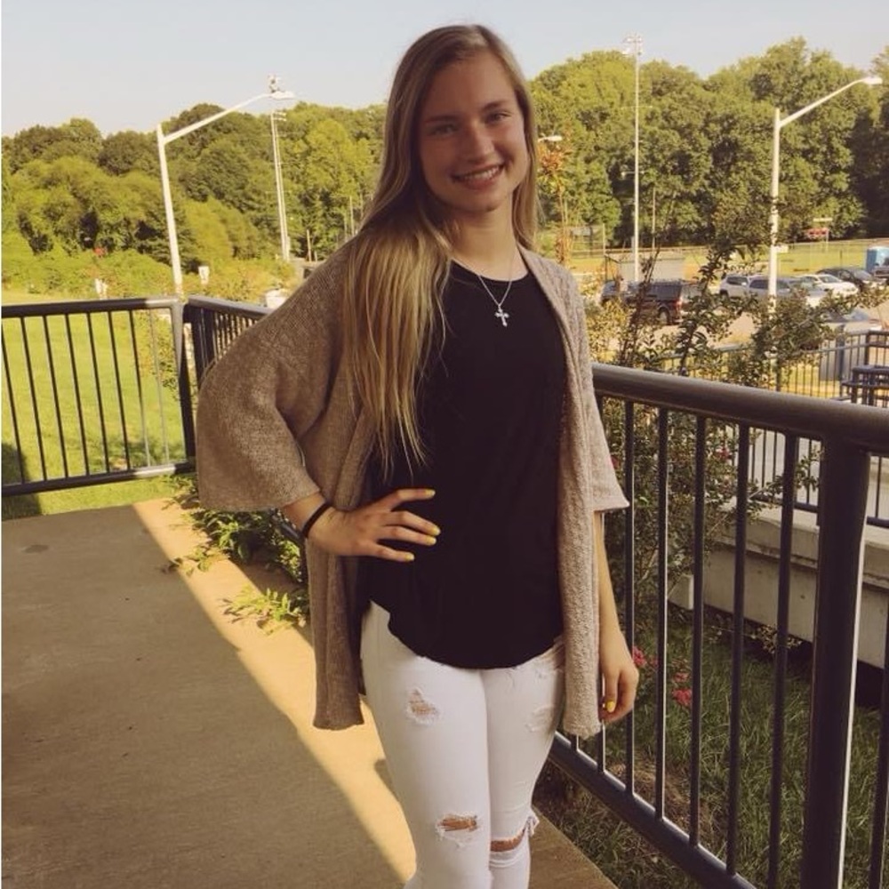Meet your Posher, Sarah